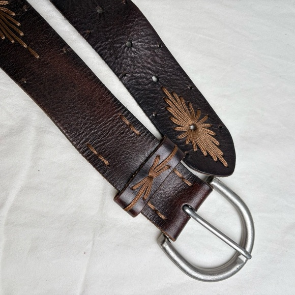 Vintage artisan boho southwestern western leather cowboy sunburst belt - Picture 5 of 8
